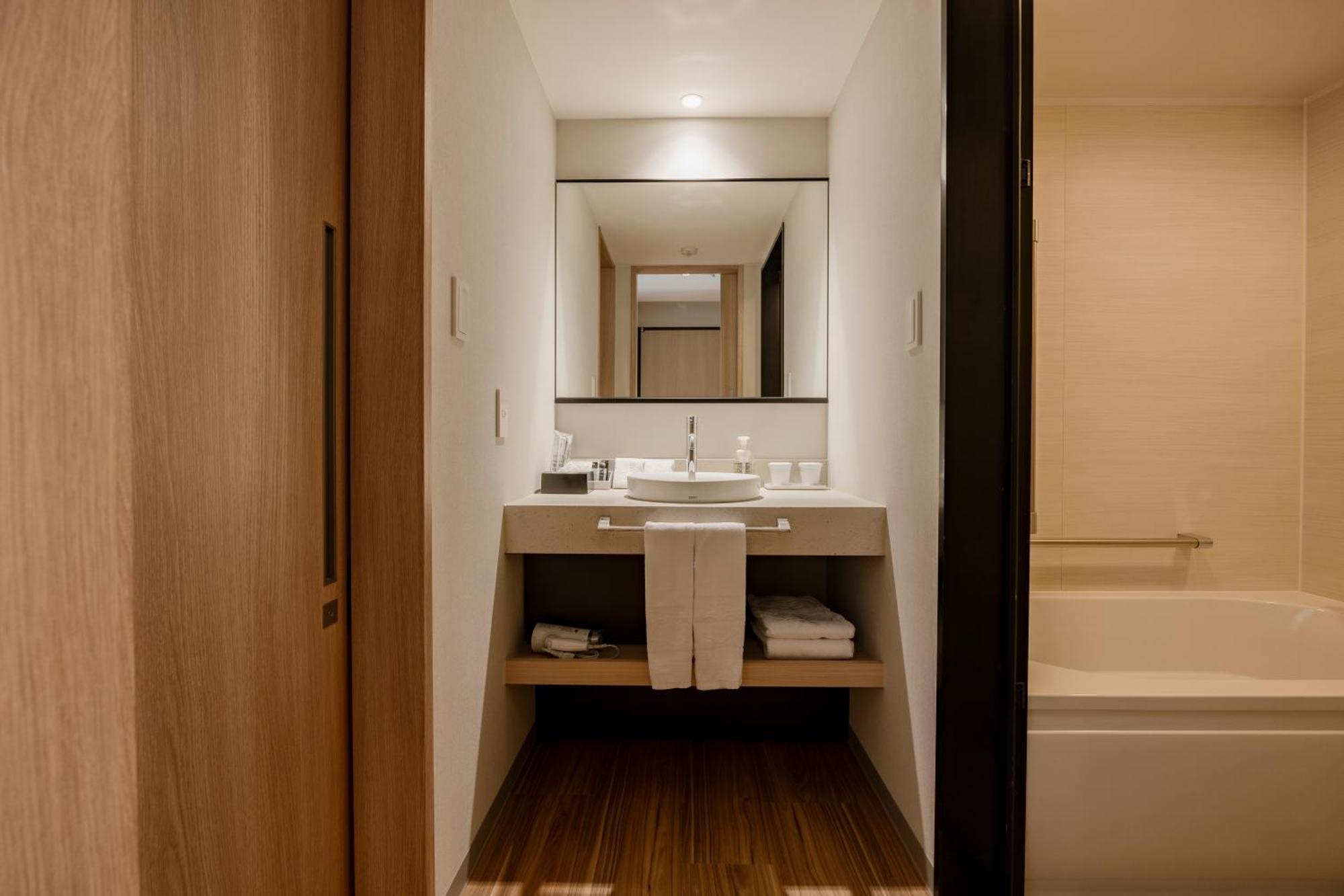 Granvia South Gate Hotel