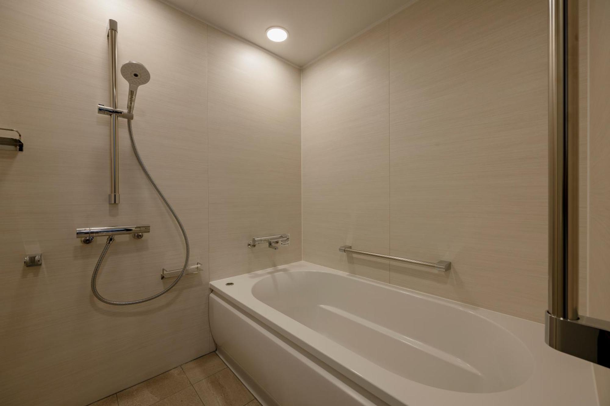 Granvia South Gate Hotel 4*